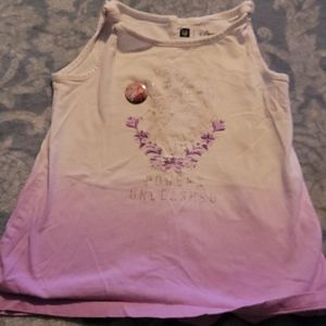 Frozen tank top with frozen button